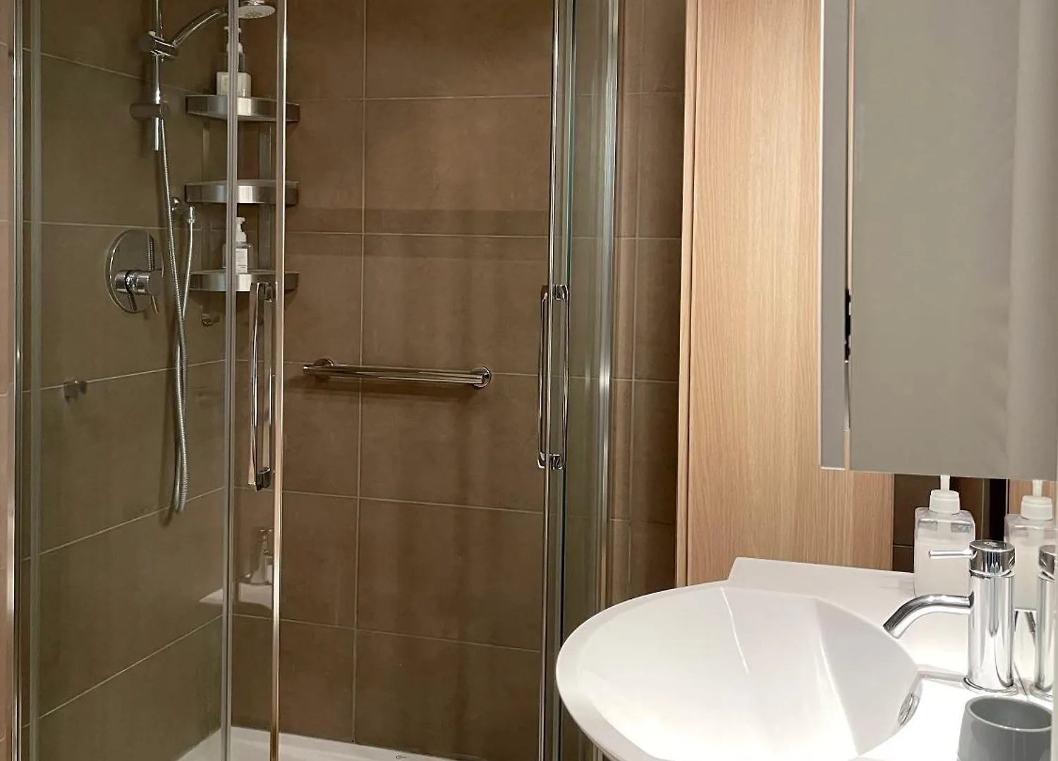 Suite Porta Romana Milánó 0*,